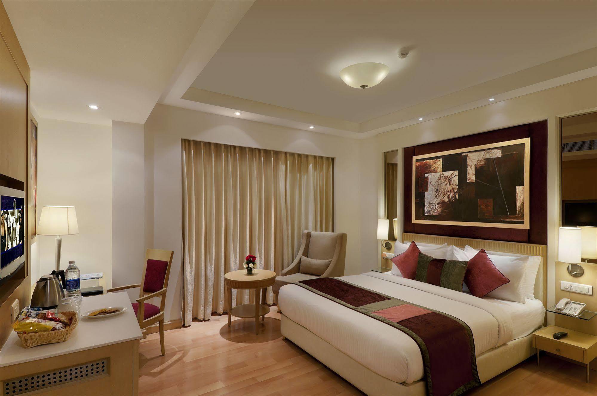Vista Park Hotel Gurgaon Ngoại thất bức ảnh